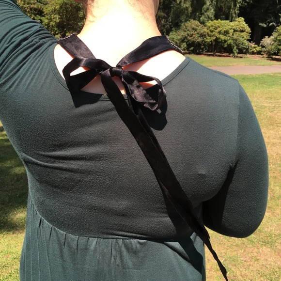 Removable Beaded Dress Collar - Picture 3 of 4